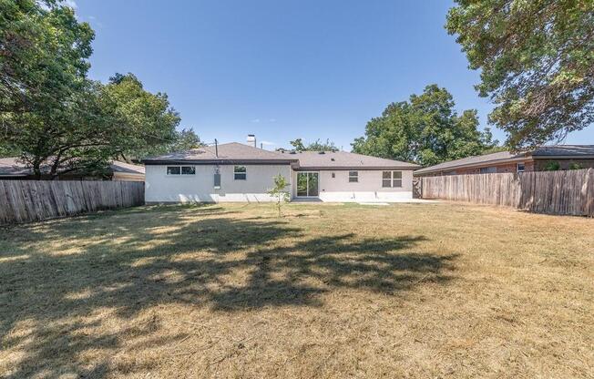 1024 RIDGEFIELD DR