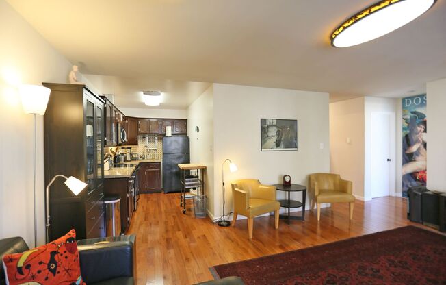 1 bed, 1 bath, $4,200, Unit #5A