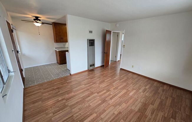 1St Ave. 3710***