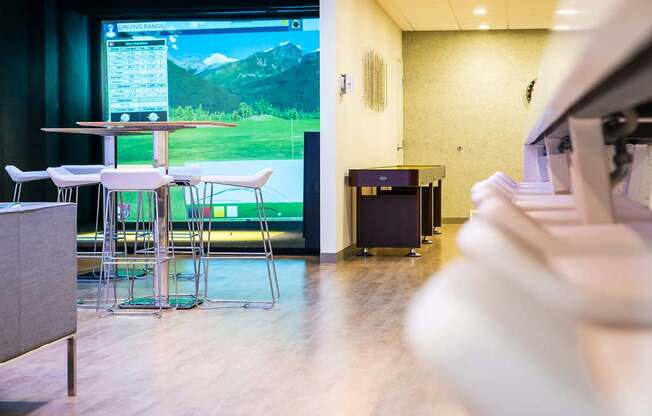 Virtual golf simulator