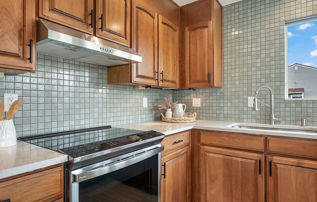 540 N Hayden Bay - Waterfront Living at Hayden Bay