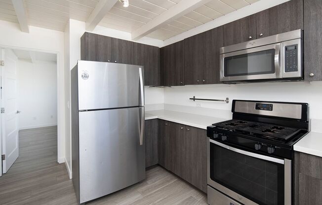 Long Branch Apartments