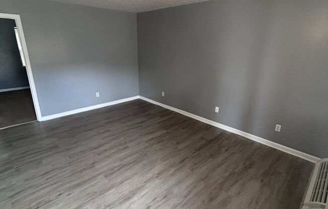 1 bed, 1 bath, 550 sqft, $690