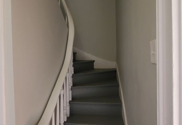 Totally renovated! Close to the F.C. Stadium! Over the Rhine!