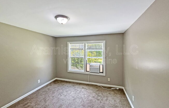 394 ALLGOOD RD NE