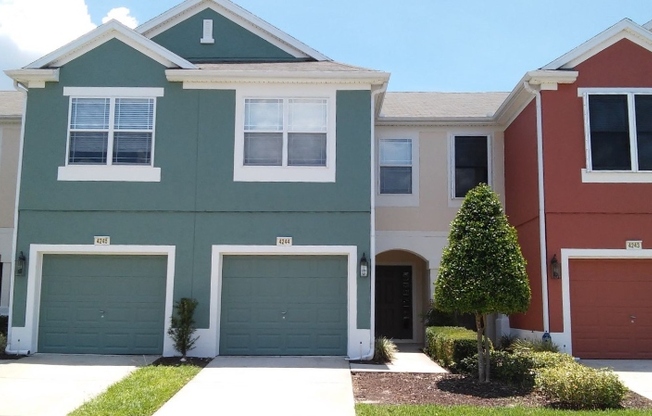4244 SW 50 CIR