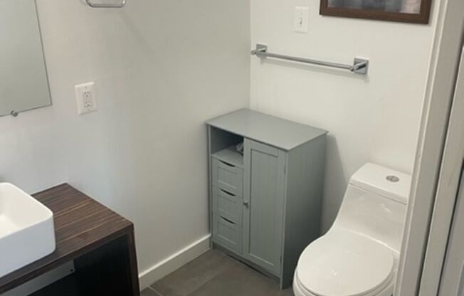 1 bed, 1 bath, 478 sqft, $1,710, Unit 401