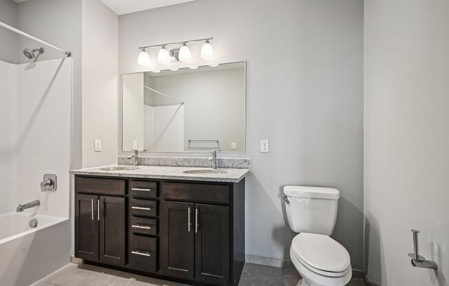 1 bed, 1 bath, 847 sqft, $2,889, Unit 6404