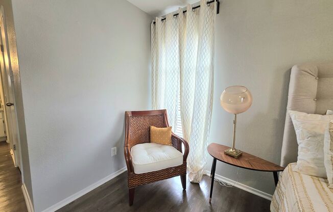 1 bed, 1 bath, 753 sqft, $819, Unit 914