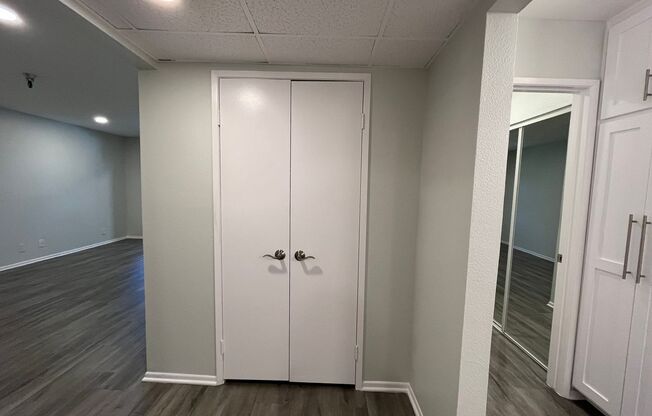 1 bed, 1 bath, 850 sqft, $2,548, Unit 212