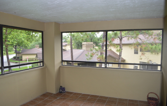 2 beds, 2 baths, $1,495, Unit 2002