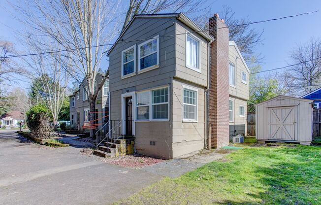 Custer Street Apartments BT-5648