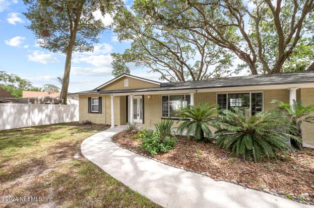 106 SOUTHWIND CIR