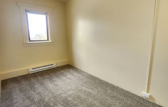 1 bed, 1 bath, 460 sqft, $1,150, Unit 415