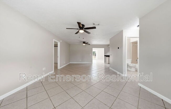 917 ALABAMA WOODS LN