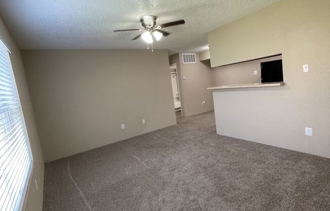 2 beds, 2 baths, 900 sqft, $1,200, Unit 308