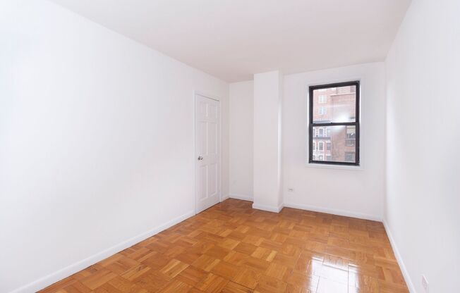 1 bed, 1 bath, 559 sqft, $5,250, Unit 3C