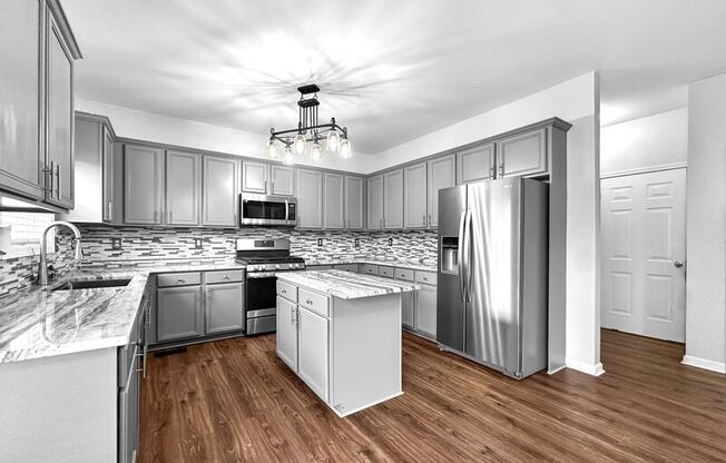 931 MAPLE LEAF DR