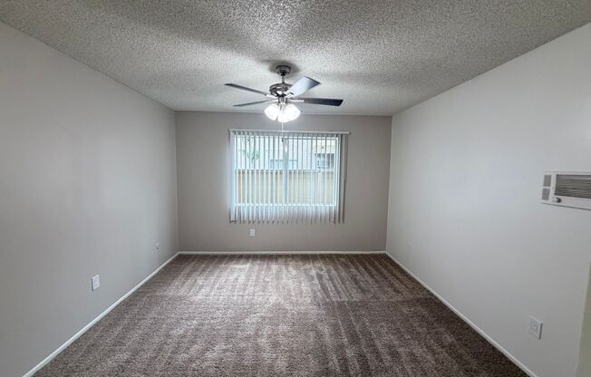 1 bed, 1 bath, 713 sqft, $2,125, Unit A027