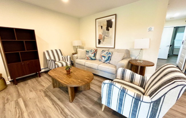 13 LEXINGTON HL
