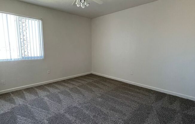 2 beds, 1 bath, 760 sqft, $1,299, Unit 256
