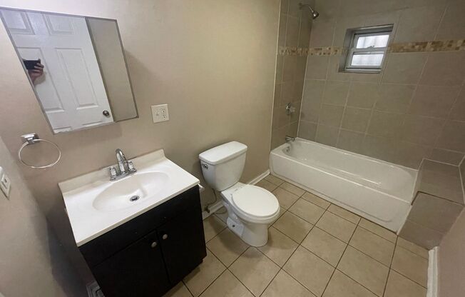 3 beds, 1 bath, $1,450