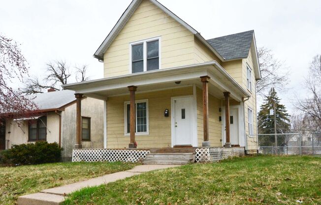 1165 MINNEHAHA AVE E