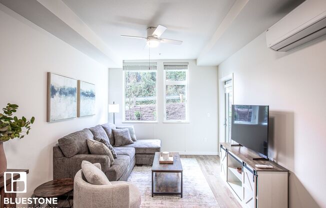 1 bed, 1 bath, 661 sqft, $1,795, Unit 208