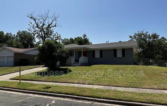 201 WATERS ST