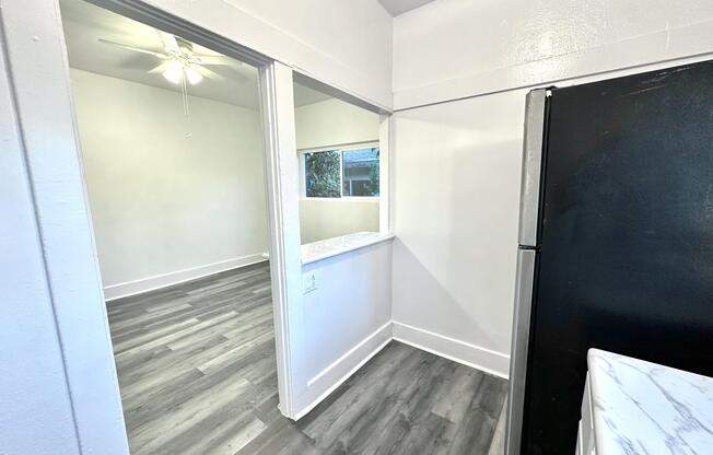 Studio, 1 bath, 600 sqft, $1,795, Unit 4