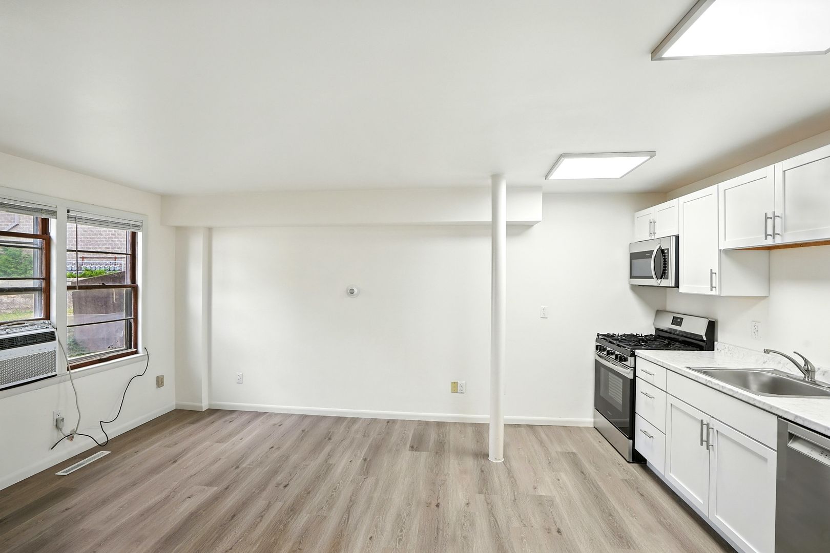 Random Residential Properties-417 10th Avenue