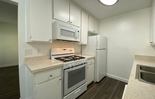 1 bed, 1 bath, 625 sqft, $2,450, Unit 115