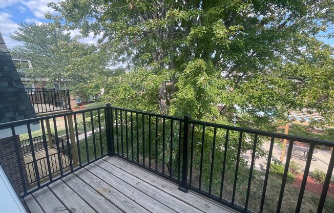 1 bed, 1 bath, 631 sqft, $1,060, Unit 1503-15