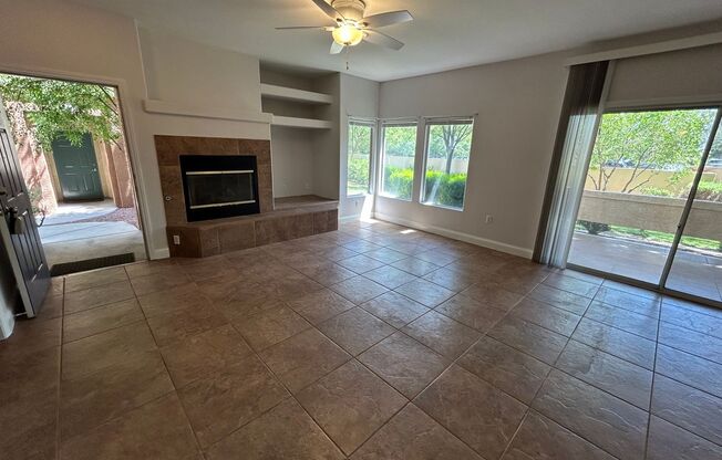 Fantastic condo in Summerlin North