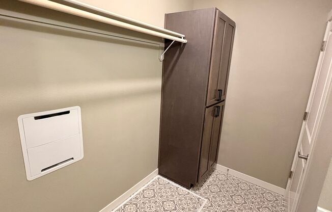 Studio, 1 bath, 549 sqft, $1,550, Unit 238