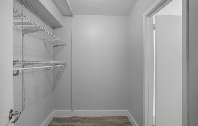 Studio, 1 bath, 405 sqft, $1,675, Unit 206