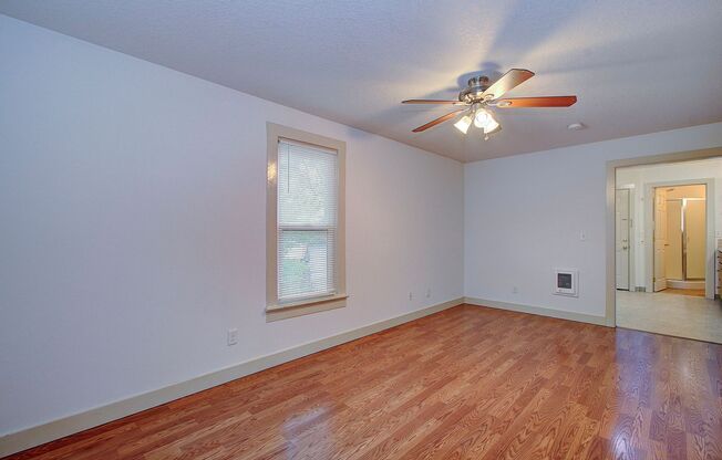 Studio, 1 bath, 500 sqft, $1,195, Unit 1