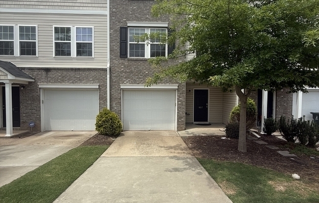 607 MINNESTOTT WAY