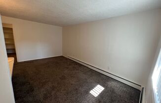 1 bed, 1 bath, 500 sqft, $995, Unit 12