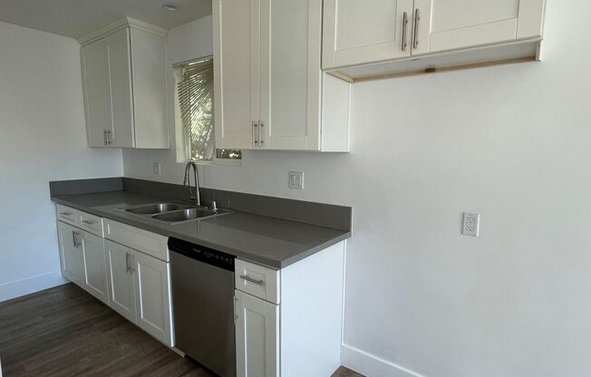 1 bed, 1 bath, 700 sqft, $2,250, Unit #5