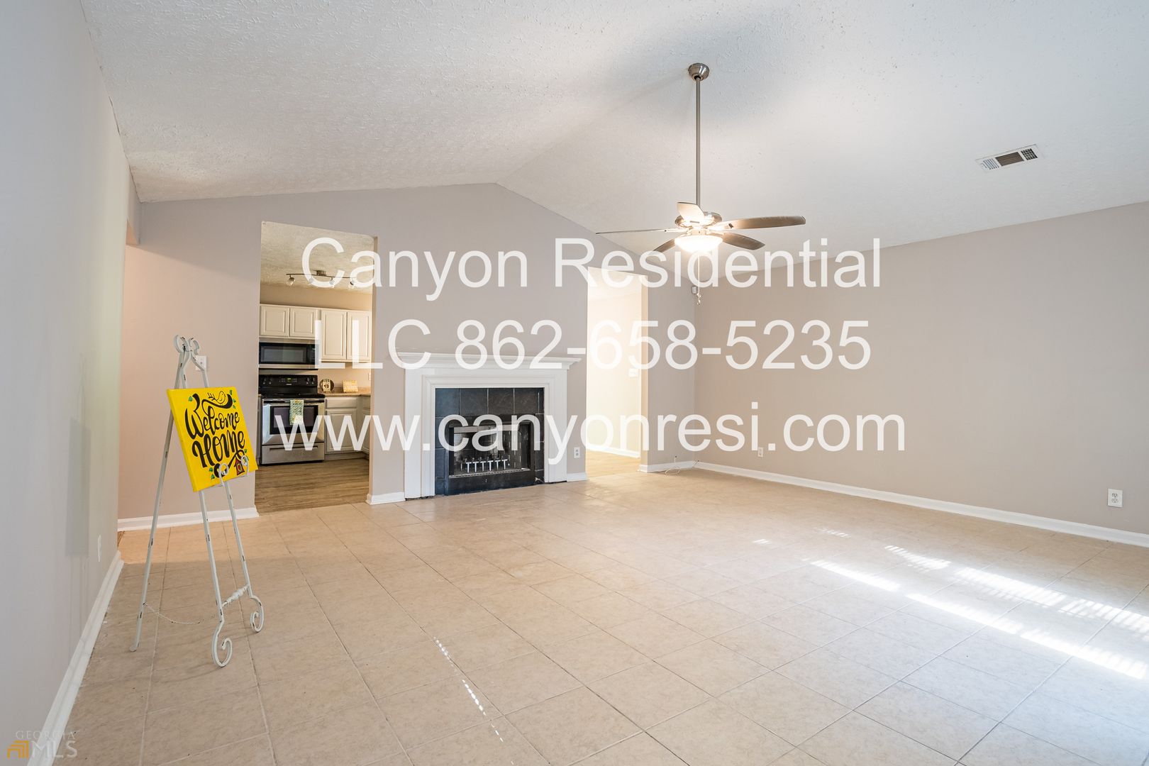Beautiful 3b Room!Move in ready!