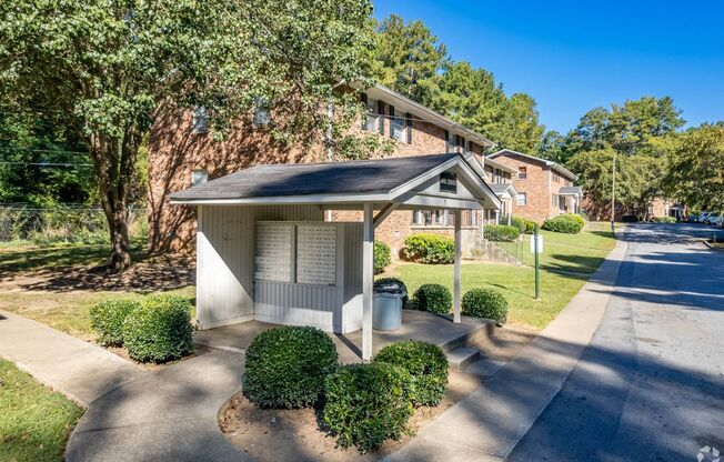 2 beds, 1 bath, 759 sqft, $999, Unit J 5