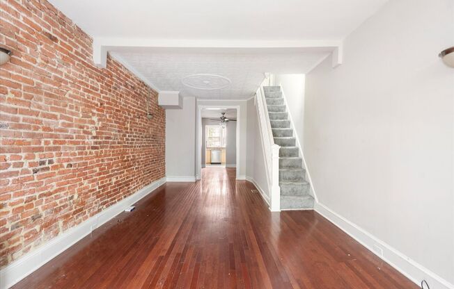 Stylish & Spacious 2 Bed, 1 Bath Home