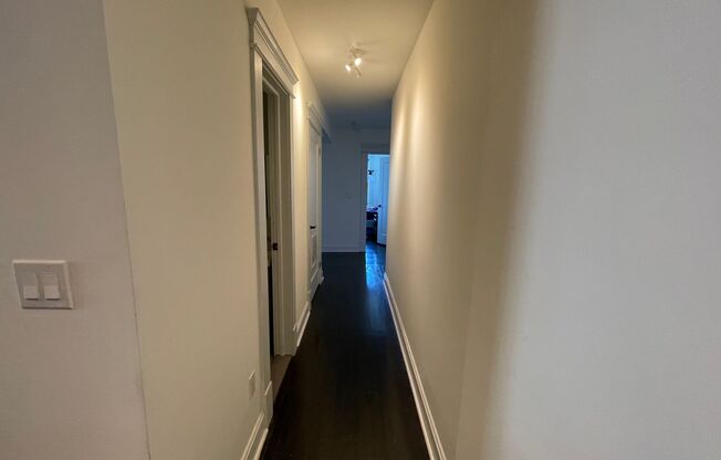 3 beds, 2 baths, 736 sqft, $2,995, Unit 51