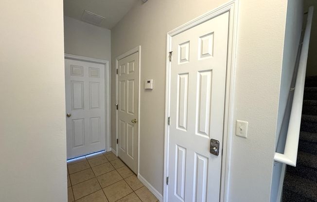 3078 SEAVIEW CASTLE DR