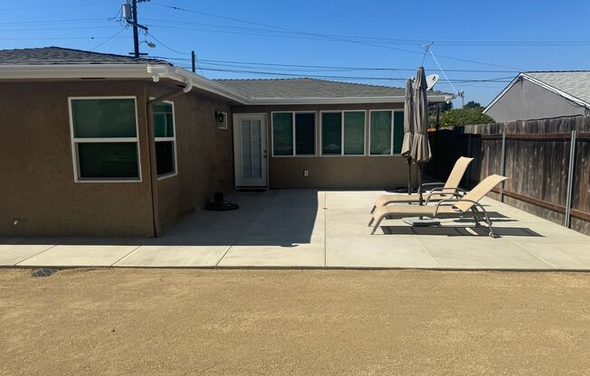 3 beds, 2 baths, 1,098 sqft, $3,900, Unit 5211