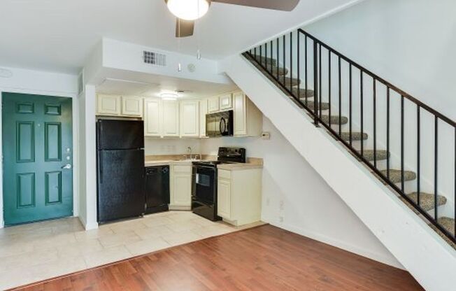 Studio, 1 bath, 510 sqft, $1,275, Unit 230