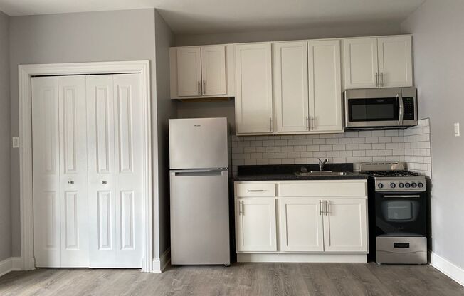 4756 Maplewood