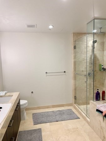 2 beds, 2.5 baths, 1,362 sqft, $9,200, Unit 2807