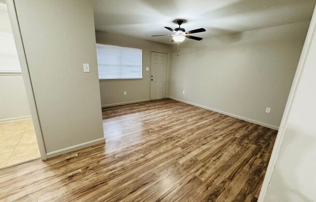 1 bed, 1 bath, 636 sqft, $775, Unit T